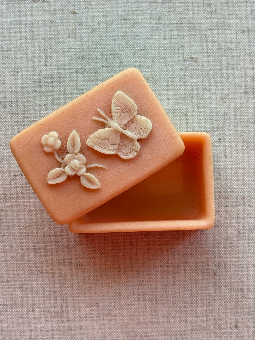 Vintage Design Gifts International Butterfly Trinket Box | Peach Alabaster Style